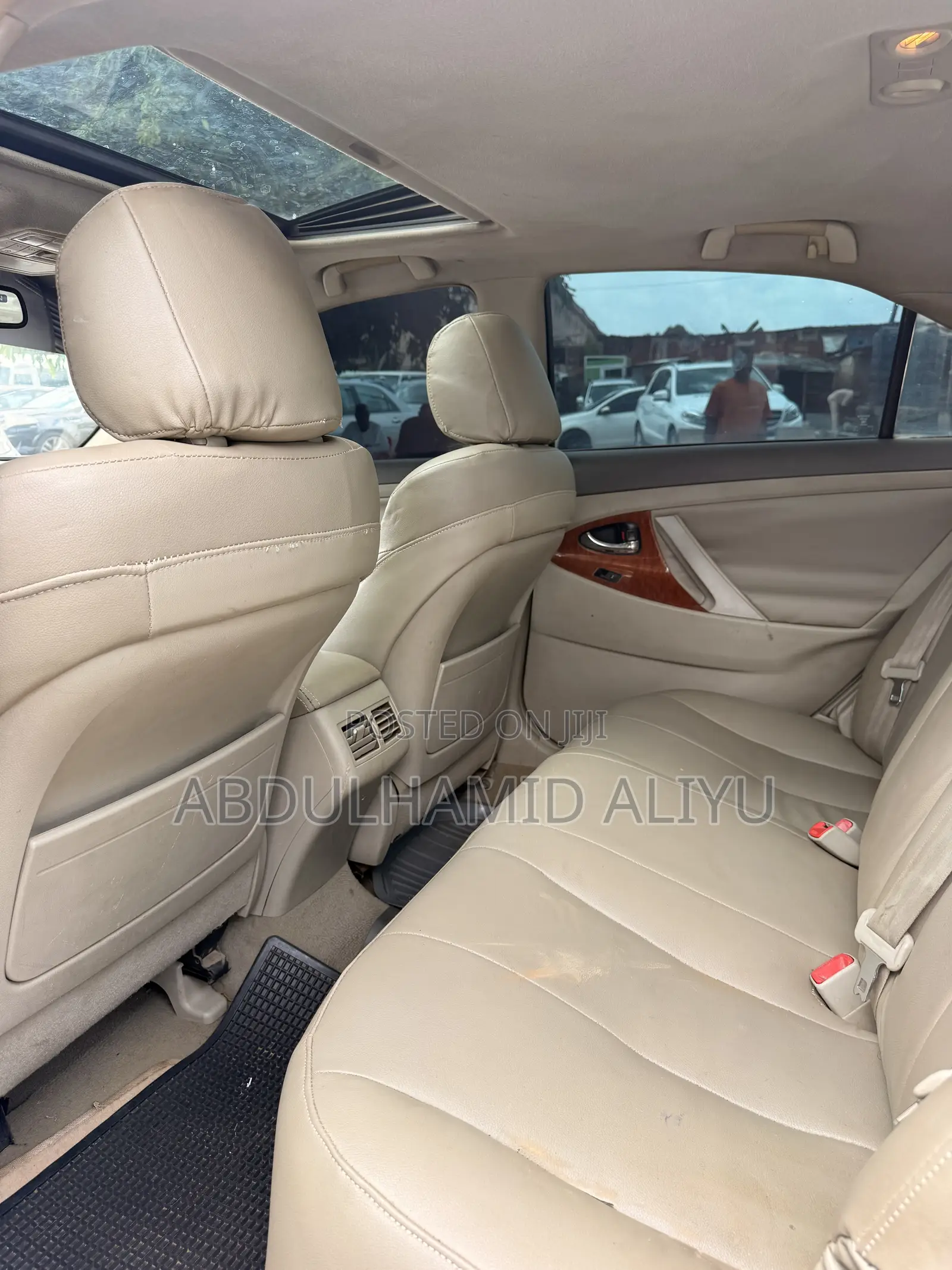 Toyota Camry XLE V6 4dr Sedan (3.5L 6cyl 6A) 2011 Green