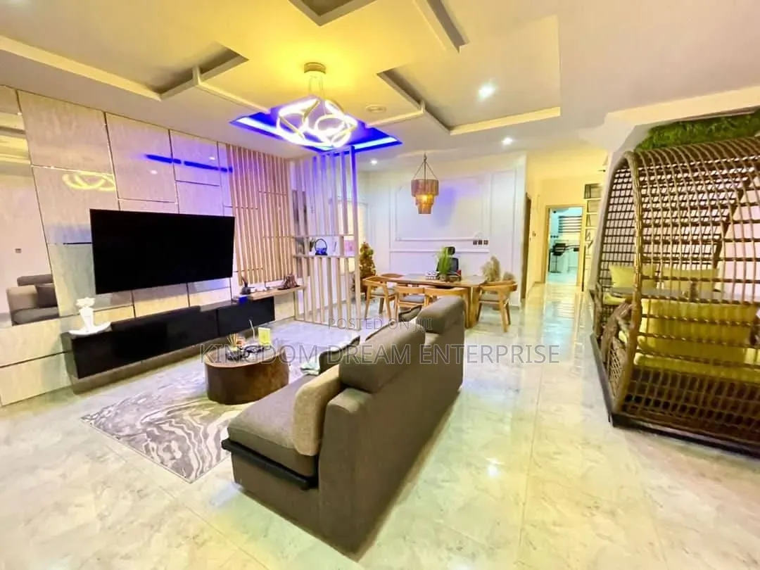3bdrm Duplex in Victoria Bay 3 Ikate for rent