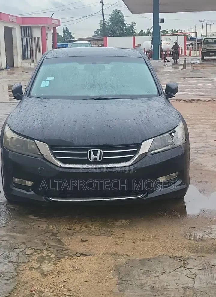 Honda Accord EX-L V-6 4dr Sedan FWD (3.5L 6cyl 6A) 2013 Black