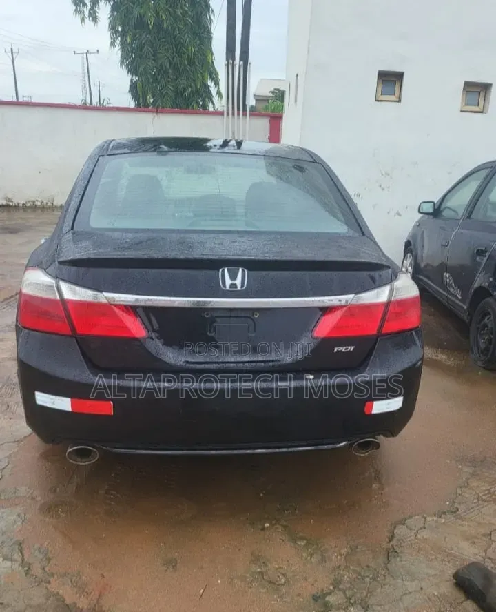 Honda Accord EX-L V-6 4dr Sedan FWD (3.5L 6cyl 6A) 2013 Black