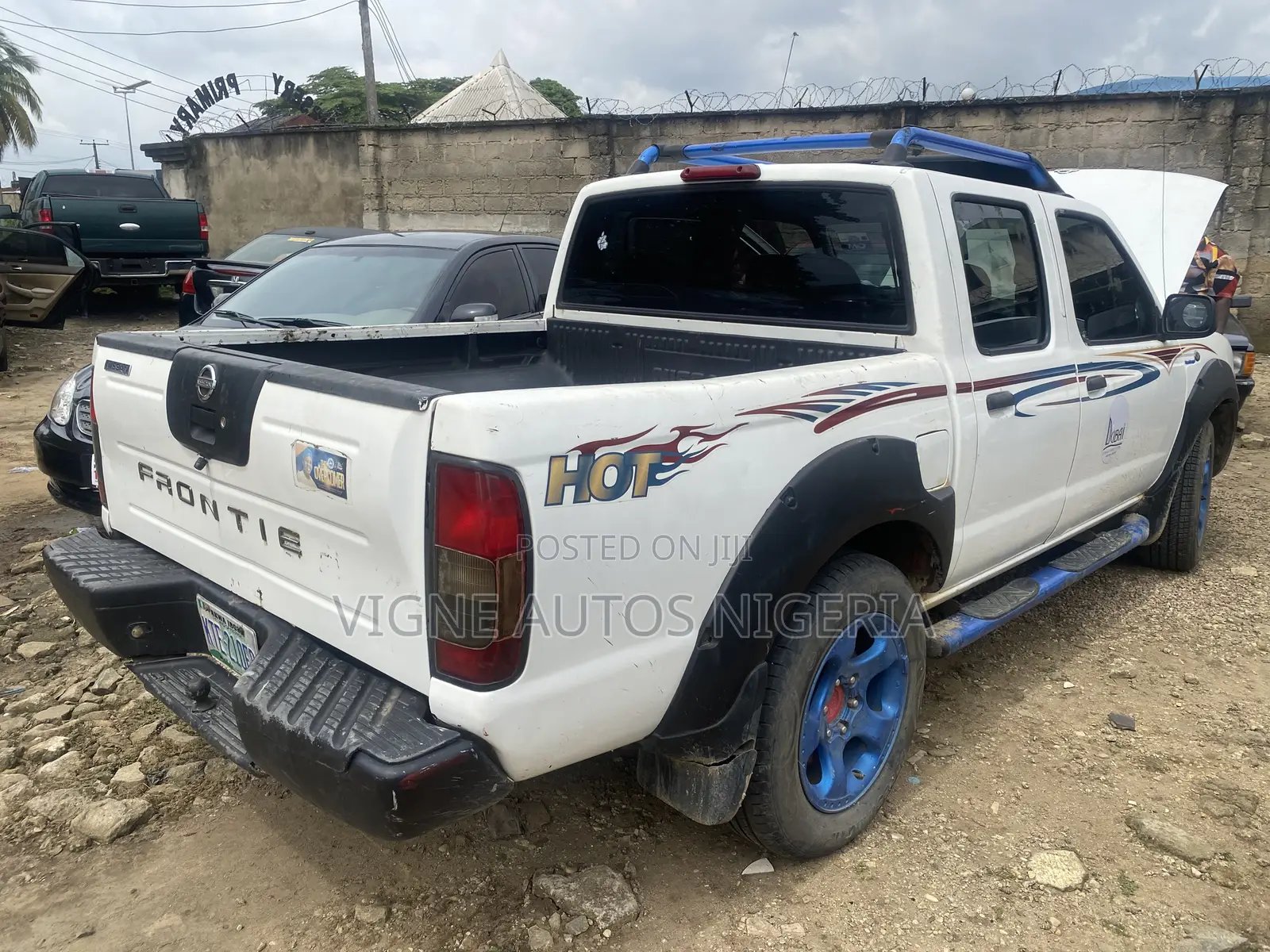 Nissan Frontier Desert Runner SE-V6 4x2 King Cab 116.1 in. WB 2003