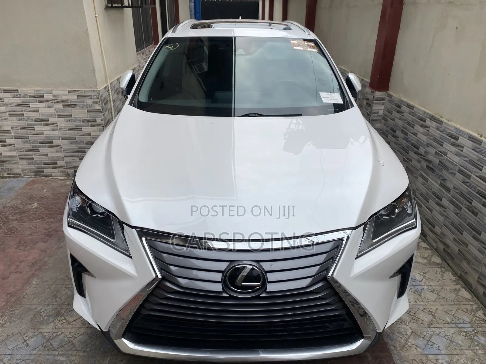 Lexus RX 350 AWD 2017 White