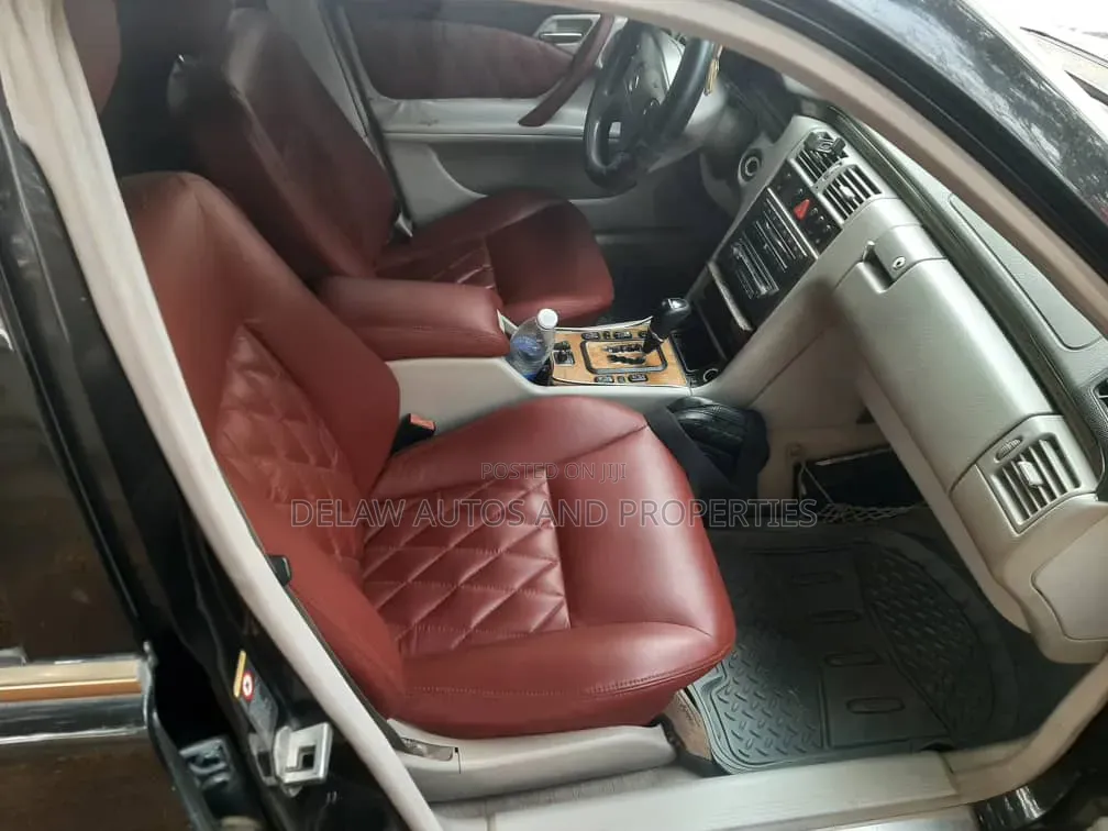 Mercedes-Benz E320 2002 Black