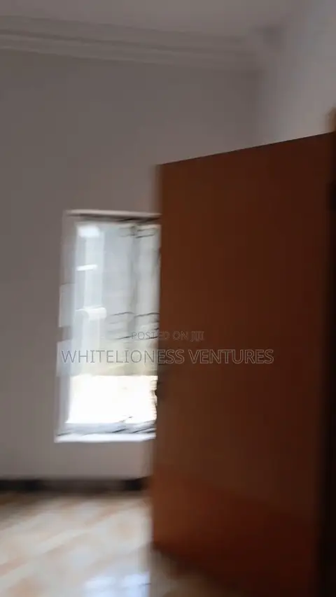 2bdrm Block of Flats in Ikota Gra for rent