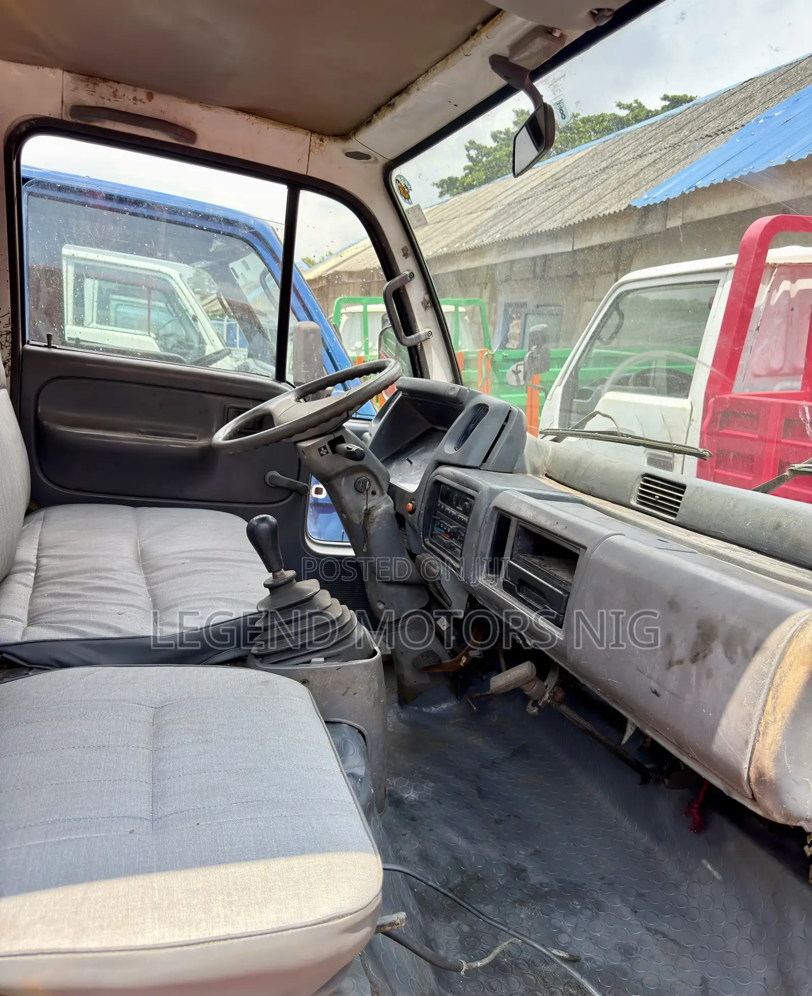 Nissan Cabstar Petrol Engine NA20 First Body 2000 Red