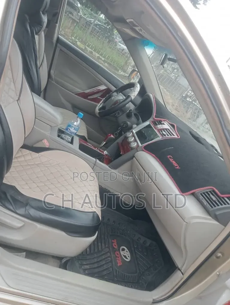 Toyota Camry 2008 Gold