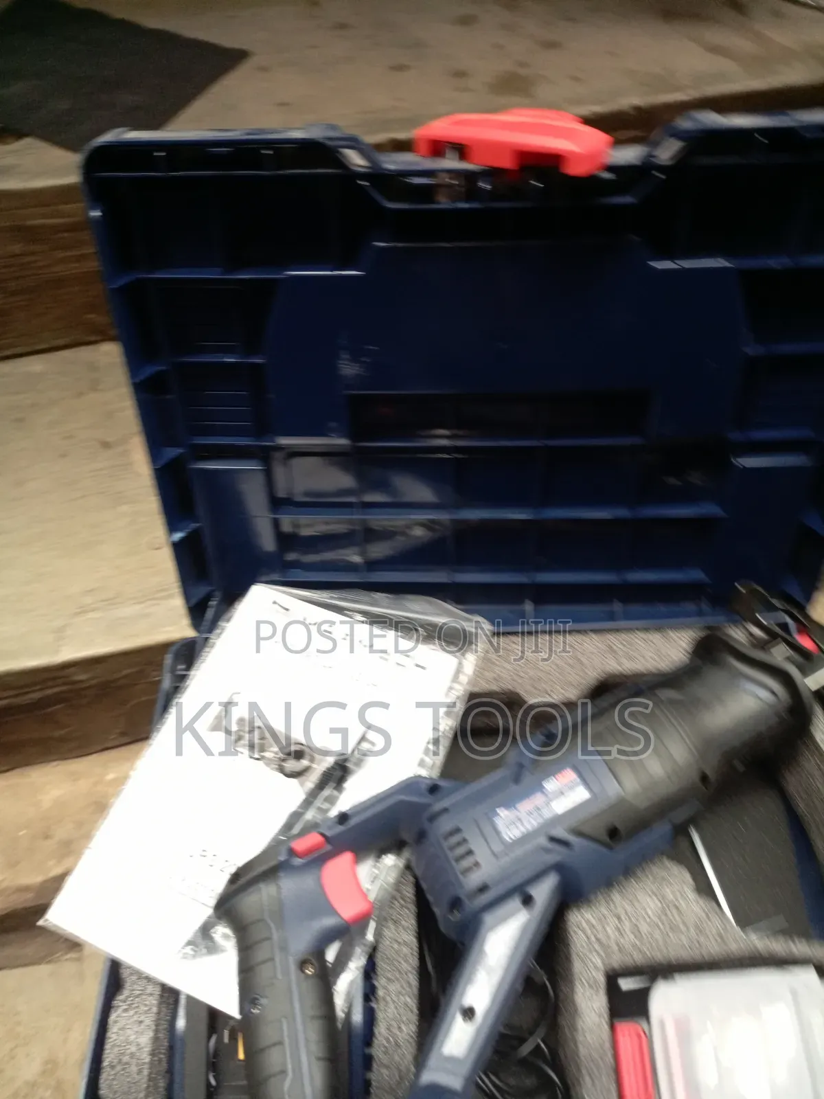 Reciprocating Saw (Maxmach)