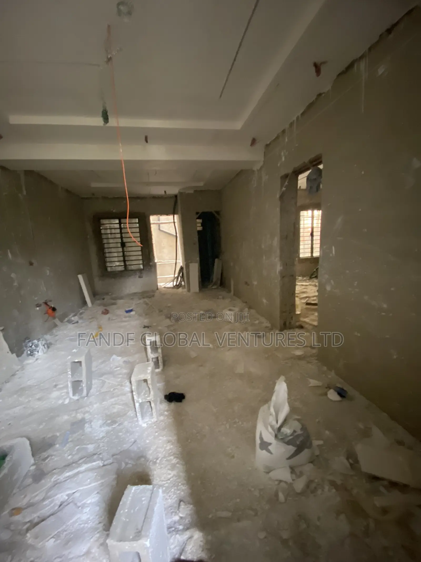2bdrm Apartment in Ojuelegba for sale