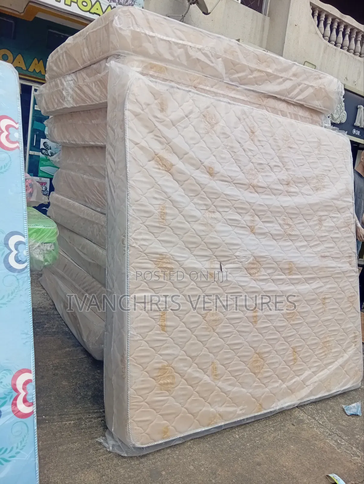 Original Mouka Mattress and All Beddings