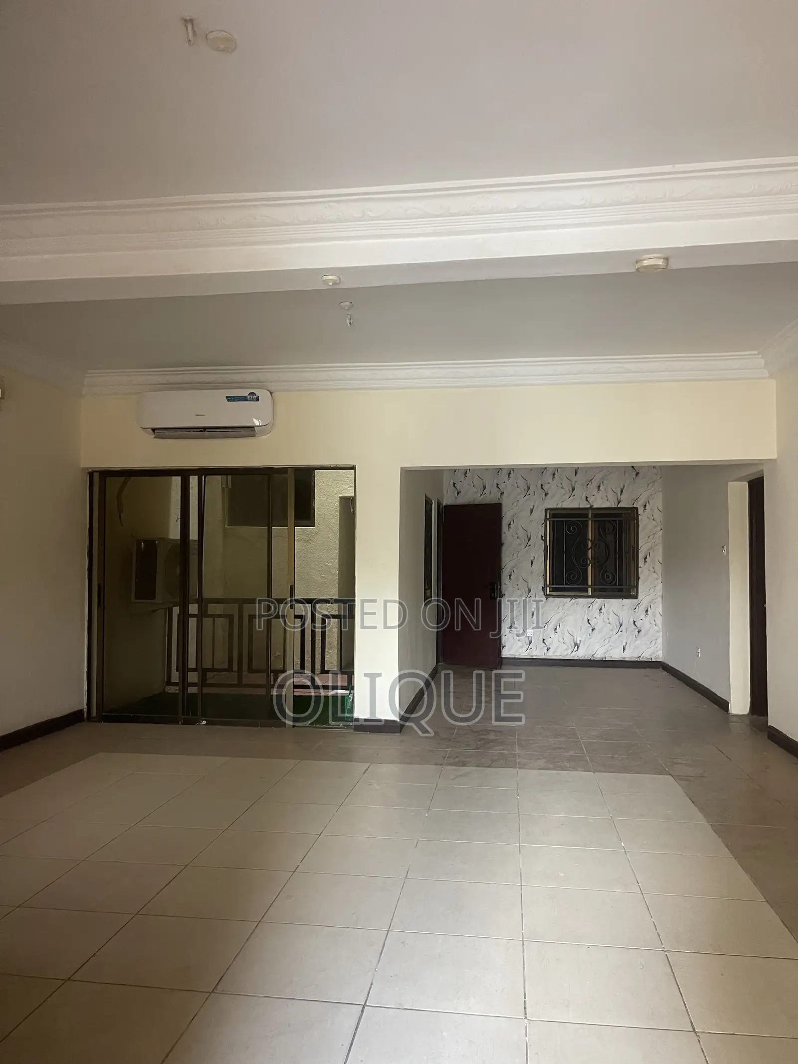18bdrm Duplex in Maitama for rent