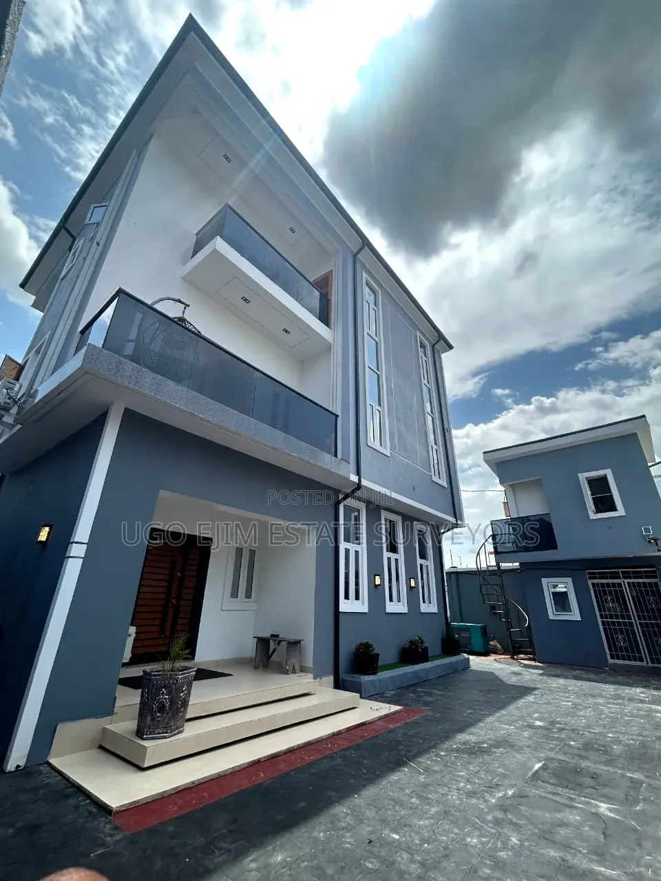 Furnished 4bdrm Duplex in Crystal View Estate, Port-Harcourt for sale
