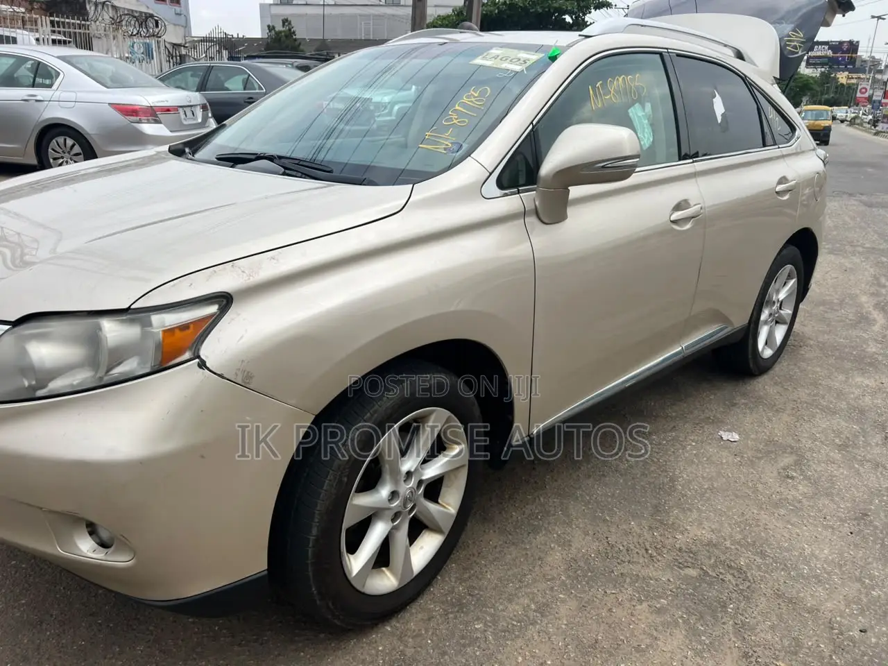 Lexus RX 350 2010 Gold