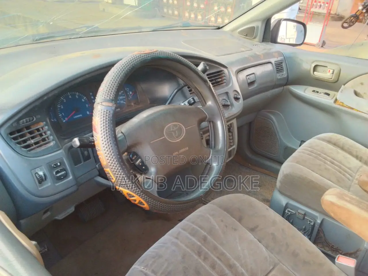 Toyota Sienna LE 2002 Blue