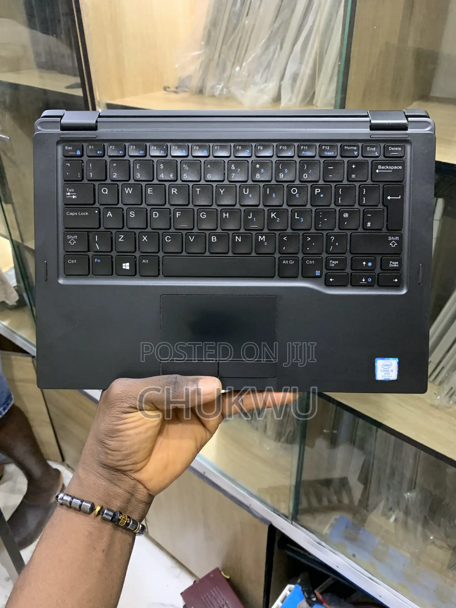 Laptop Dell Latitude 7390 2-in-1 8GB Intel Core i5 SSD 256GB