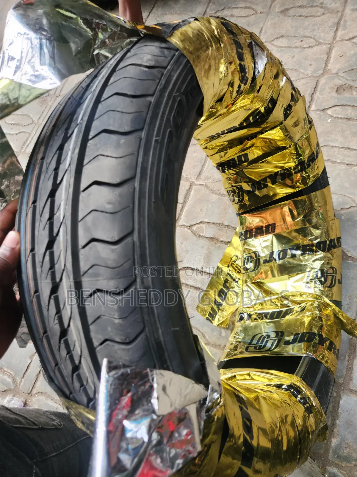 215/45r17 Joyroad