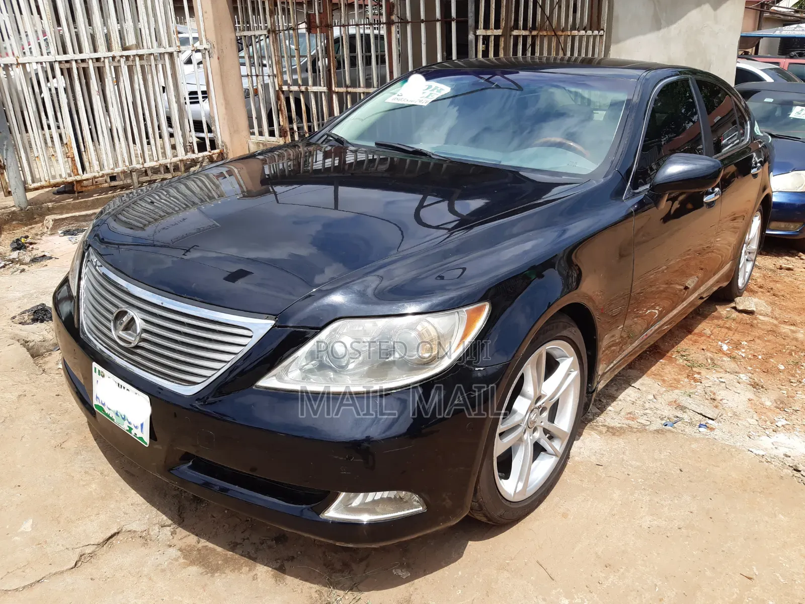 Lexus LS 2010 Black