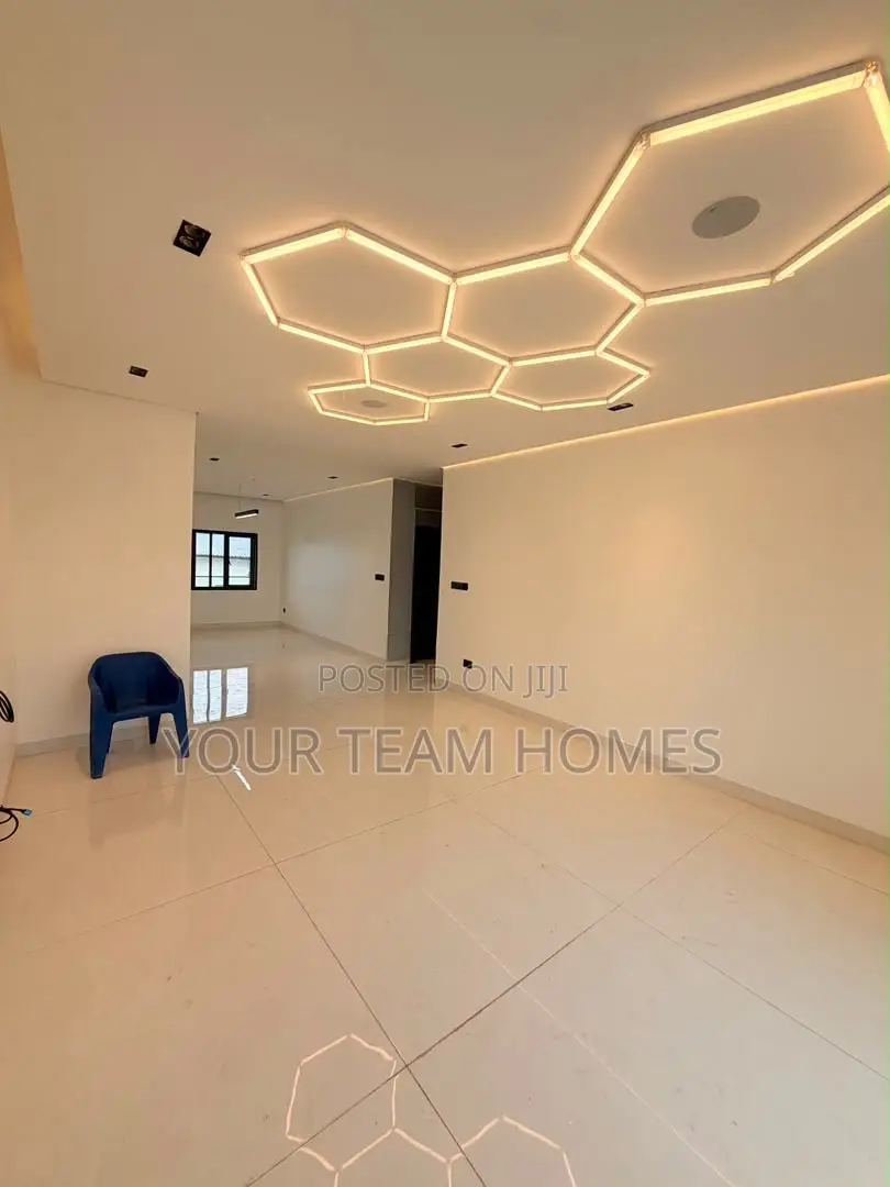 3bdrm Apartment in Jahi for sale