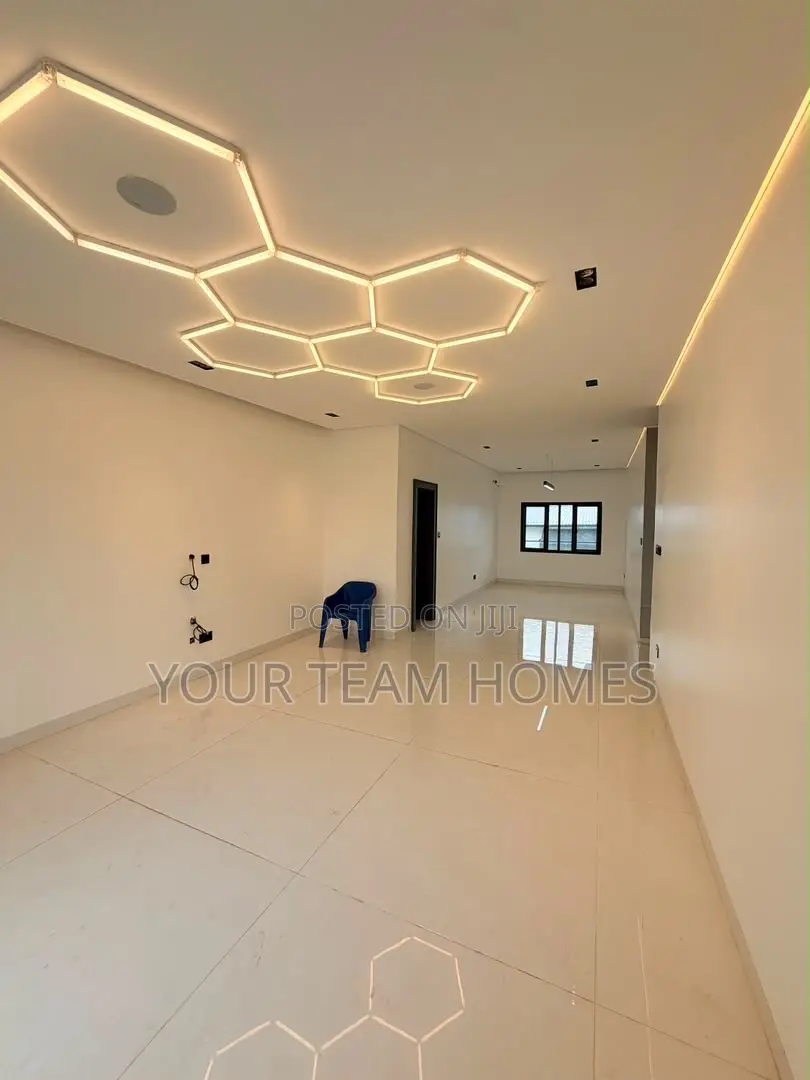3bdrm Apartment in Jahi for sale