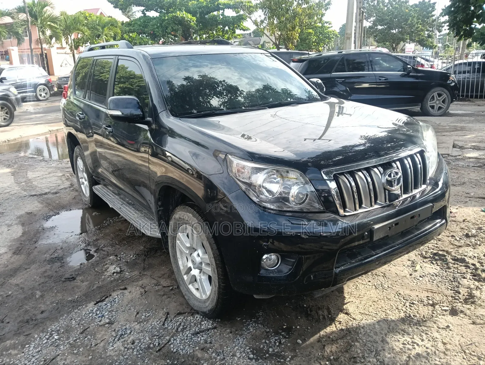 Toyota Land Cruiser Prado 2010 Green