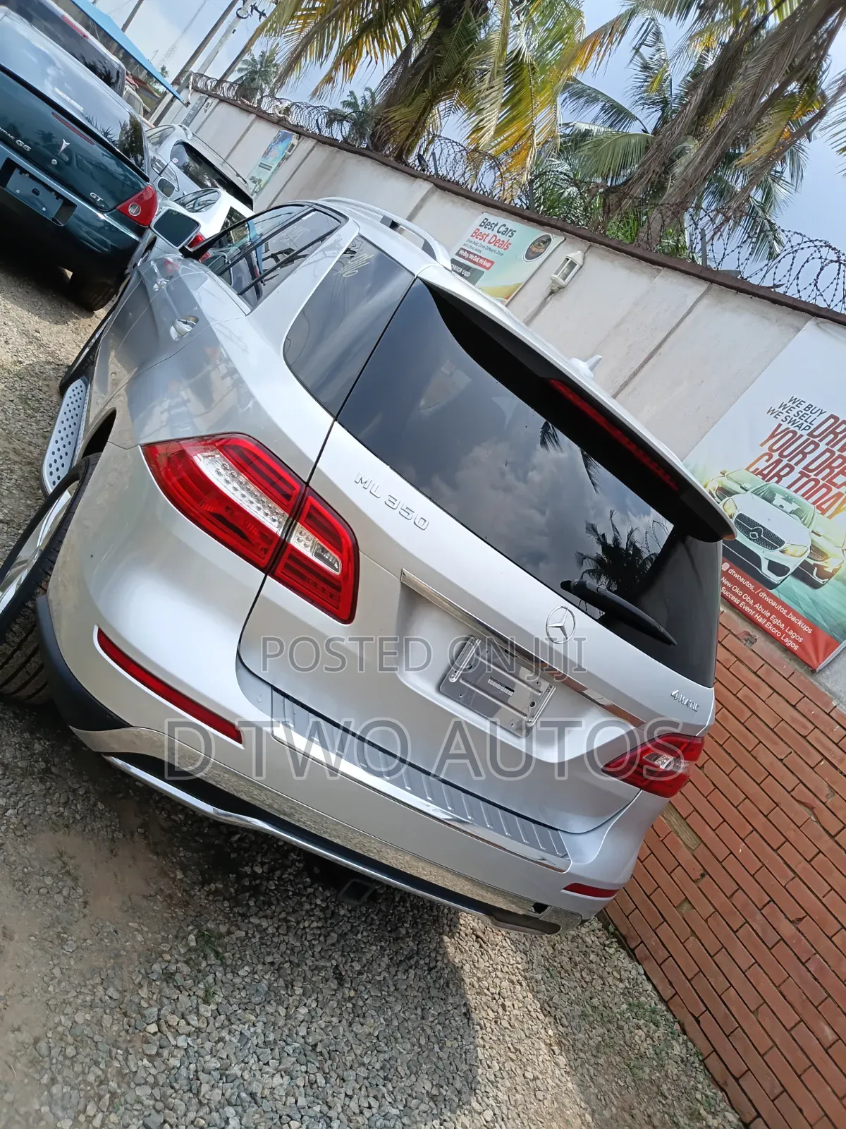 Mercedes-Benz M Class ML350 4MATIC 4dr SUV AWD (3.5L 6cyl 7A) 2014