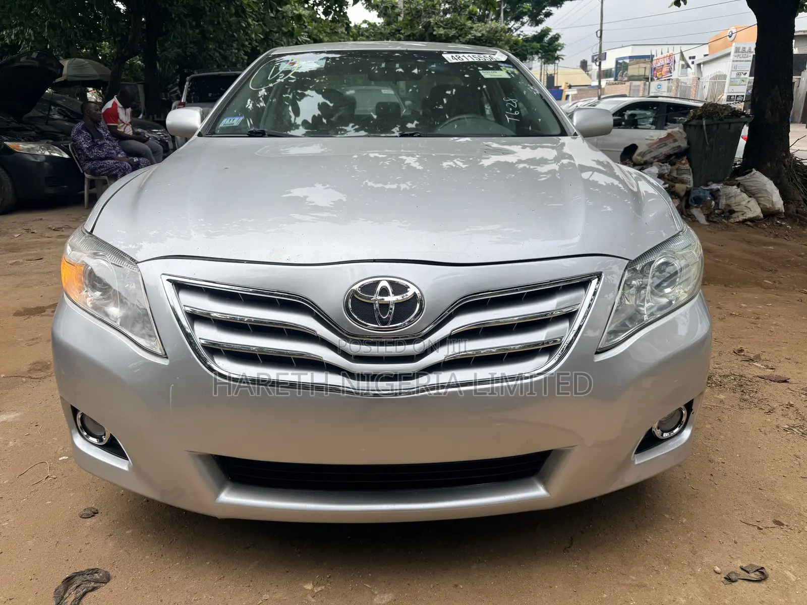 Toyota Camry LE 4dr Sedan (2.5L 4cyl 6AM) 2010 Silver