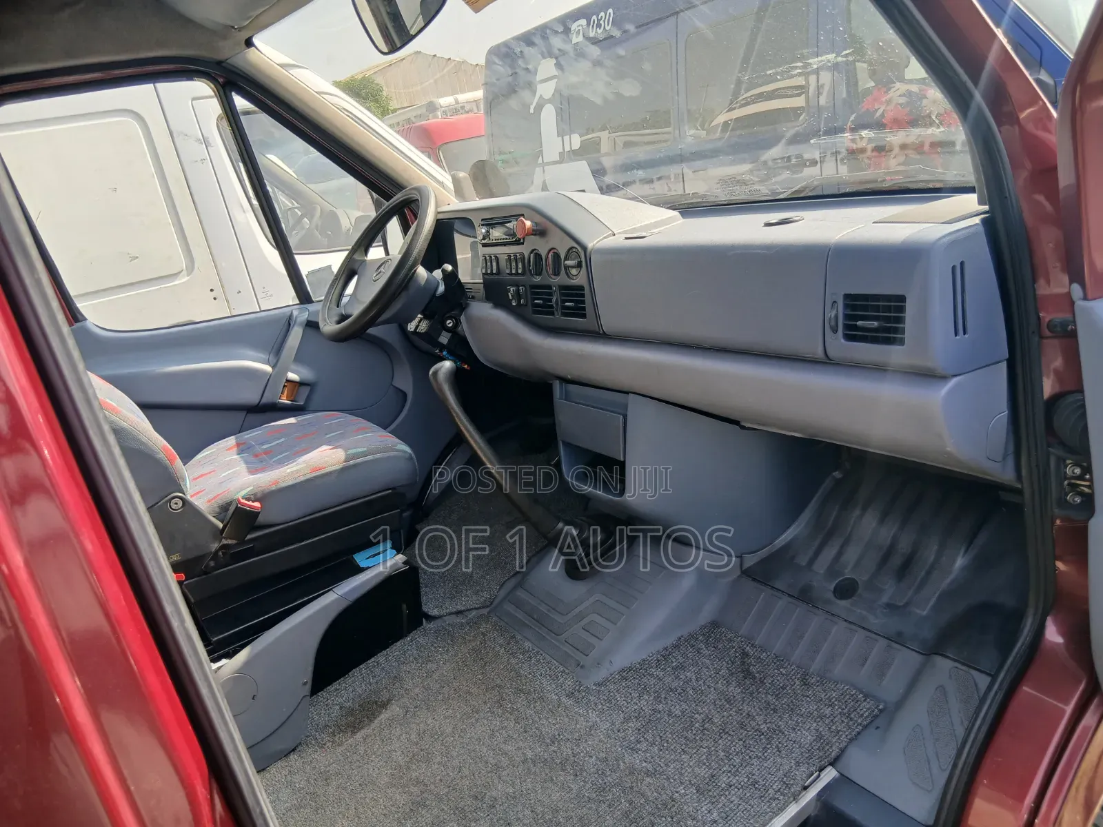 Mercedes-Benz Sprinter 2006 Brown