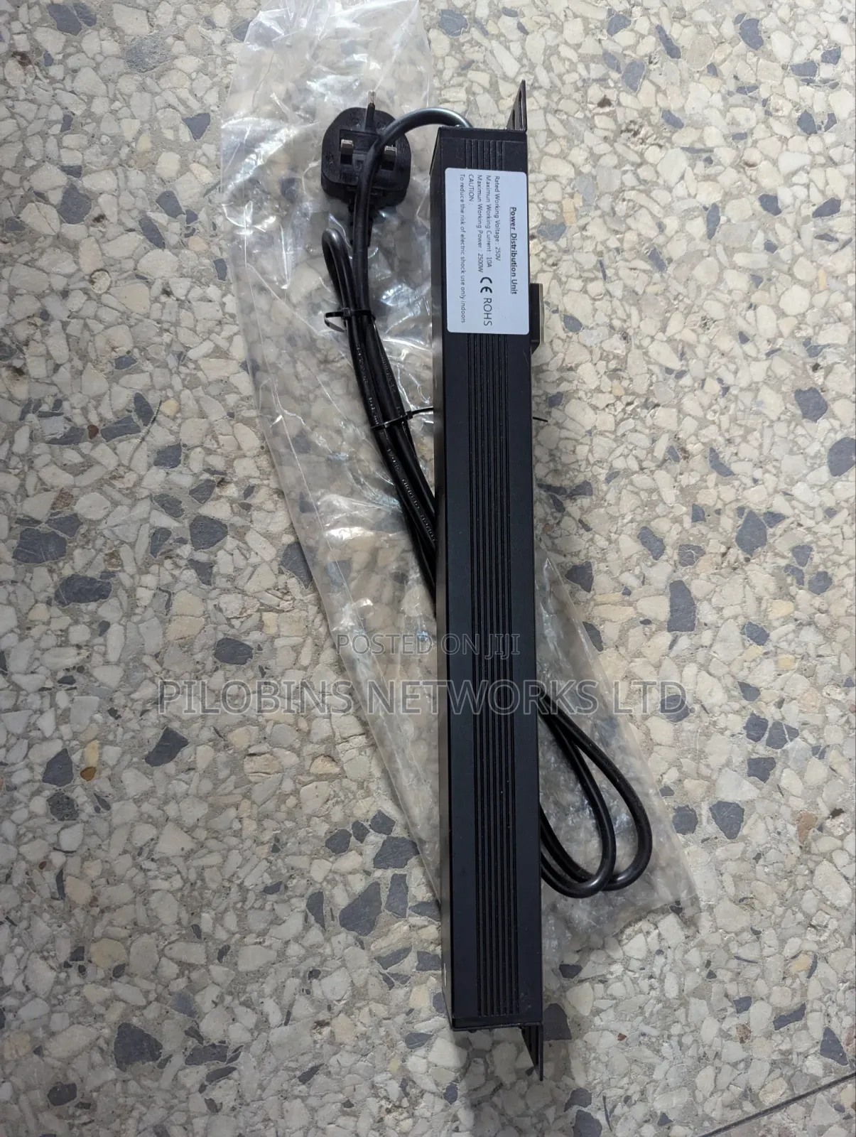 6 Ways Metallic PDU With Surge Arrestor