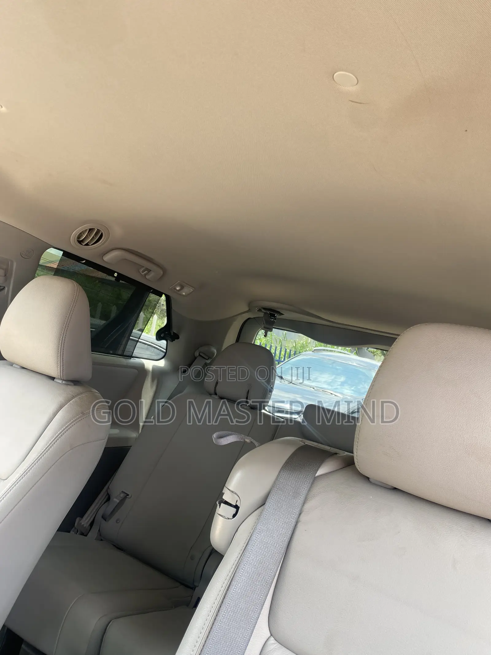 Toyota Sienna XLE 7 Passenger (3.5L 6cyl 6A) 2016 Blue