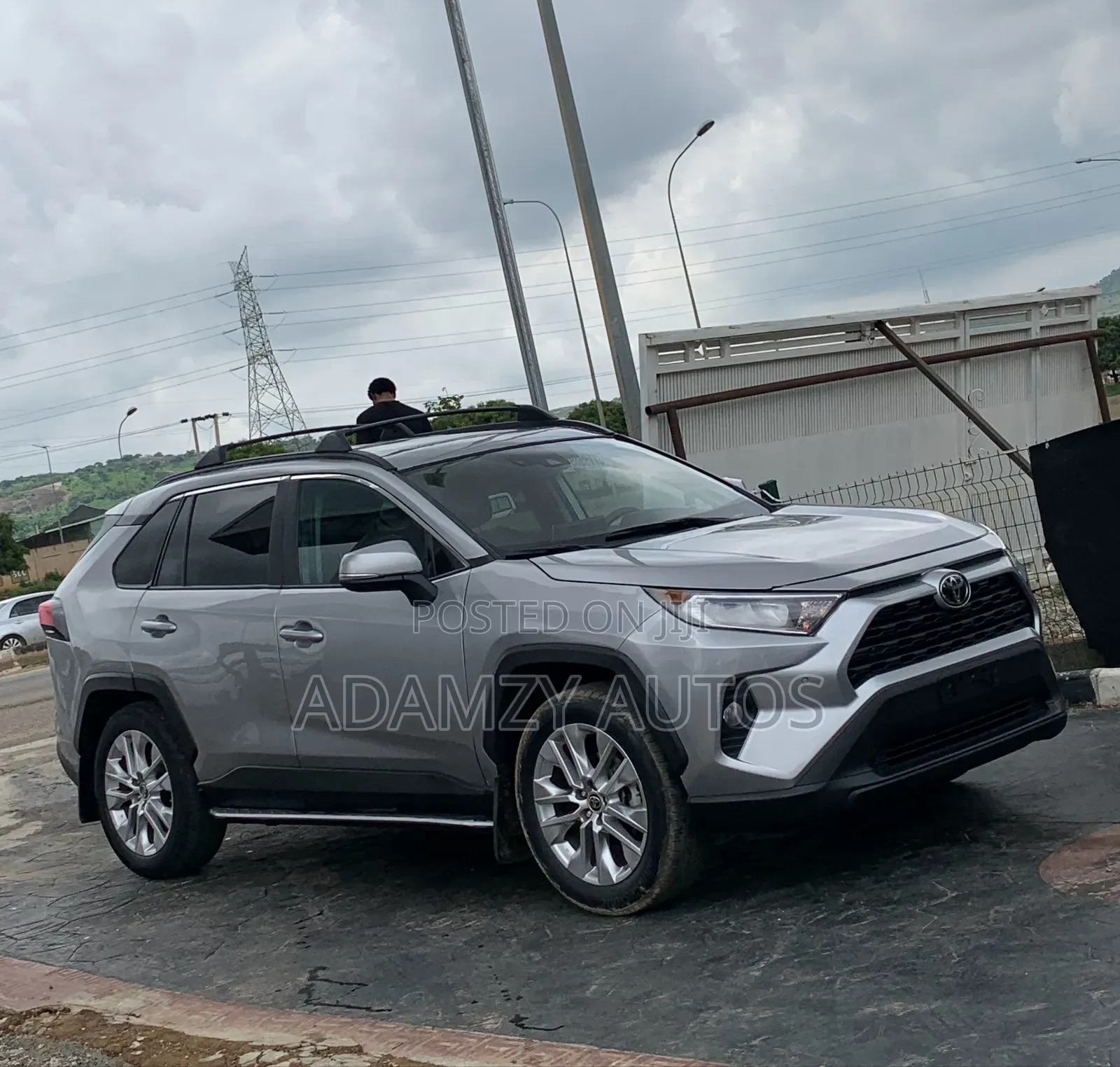 Toyota RAV4 2022 Gray