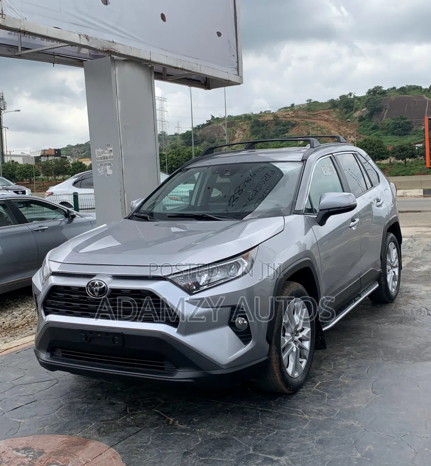 Toyota RAV4 2022 Gray