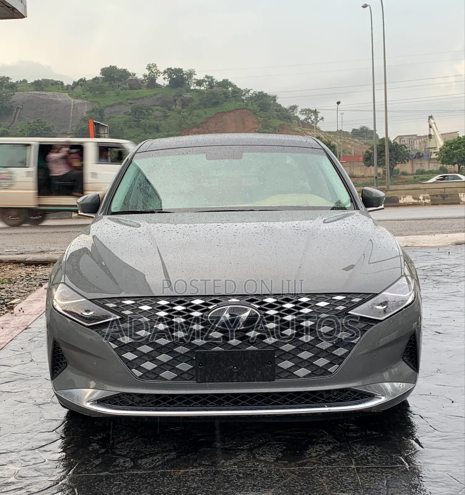 Hyundai Azera 2017 Gray