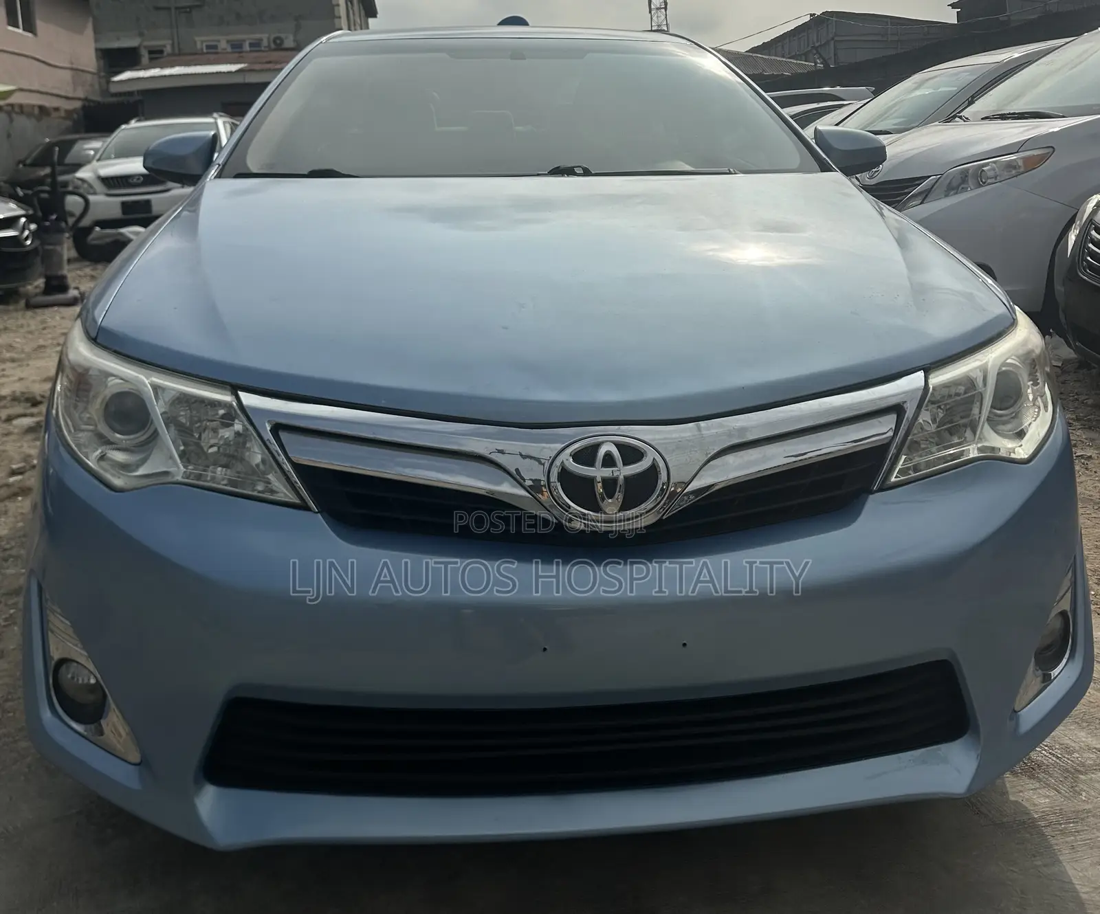 Toyota Camry LE 4dr Sedan (2.5L 4cyl 6A) 2013 Blue