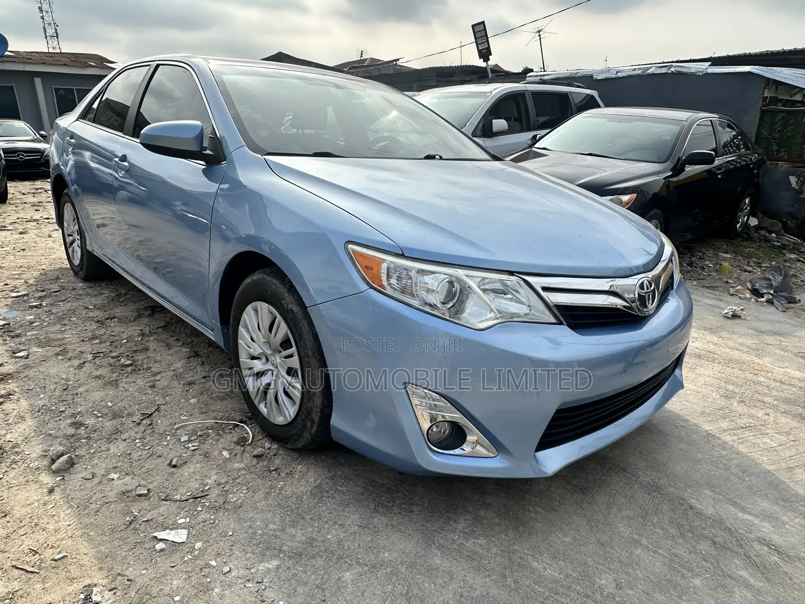 Toyota Camry LE 4dr Sedan (2.5L 4cyl 6A) 2012 Blue