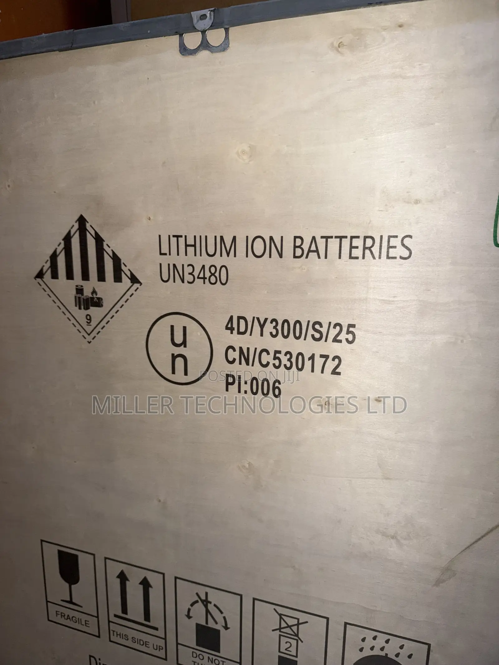 High Capacity LVTOPSUN 32kWh 48V Energy Storage Battery