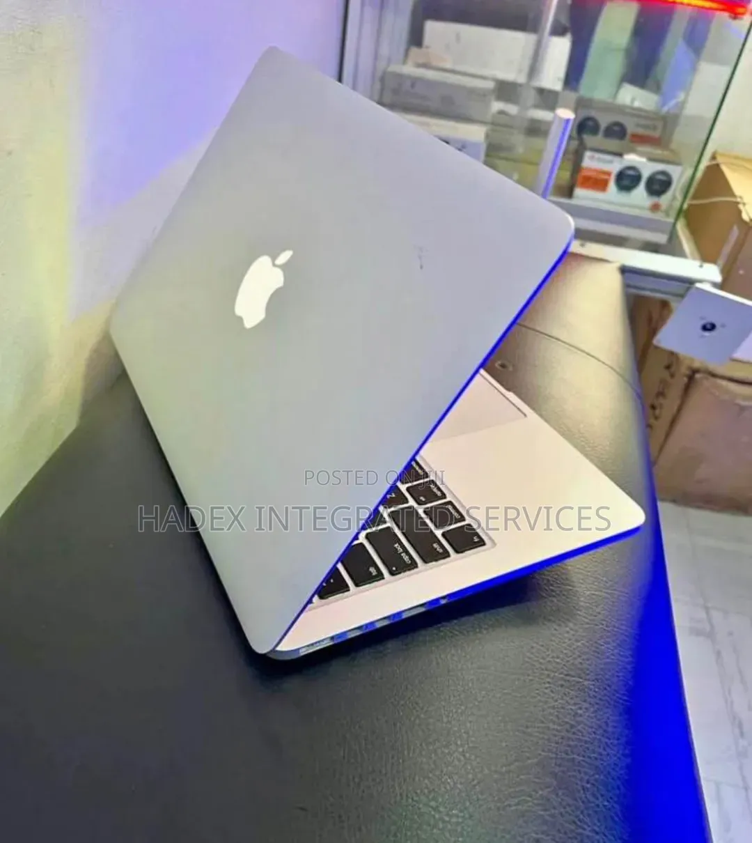 Laptop Apple MacBook Pro 2015 8GB Intel Core i5 SSD 256GB