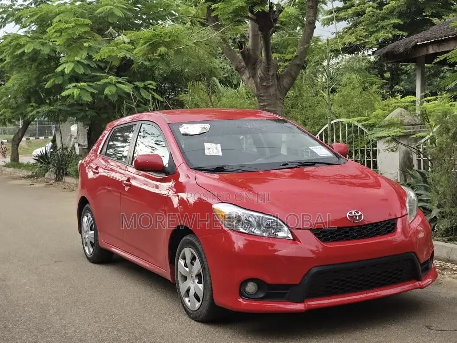 Toyota Matrix S Hatchback FWD (2.4L 4cyl 5A) 2012 Red