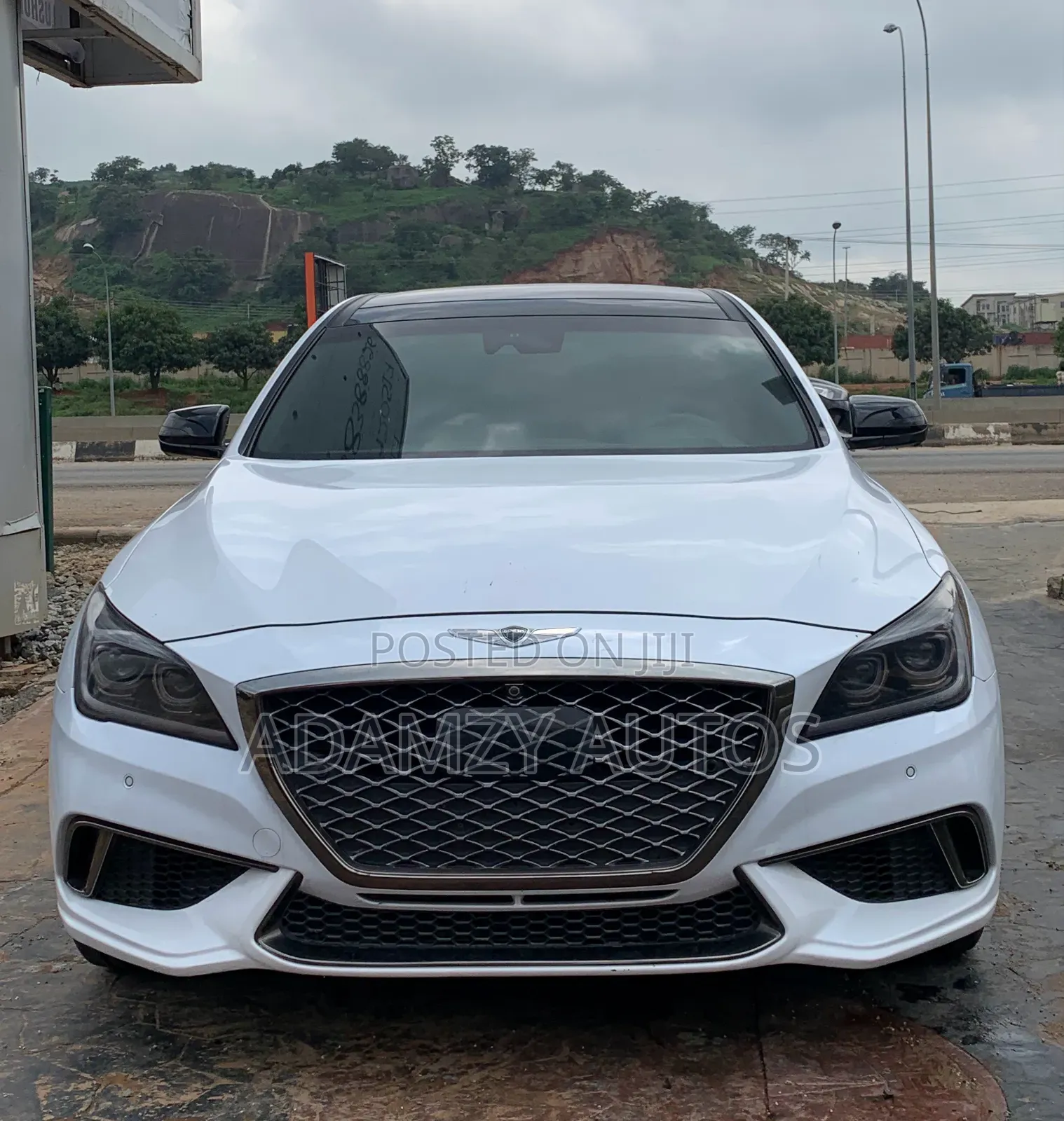 Hyundai Genesis 2016 White