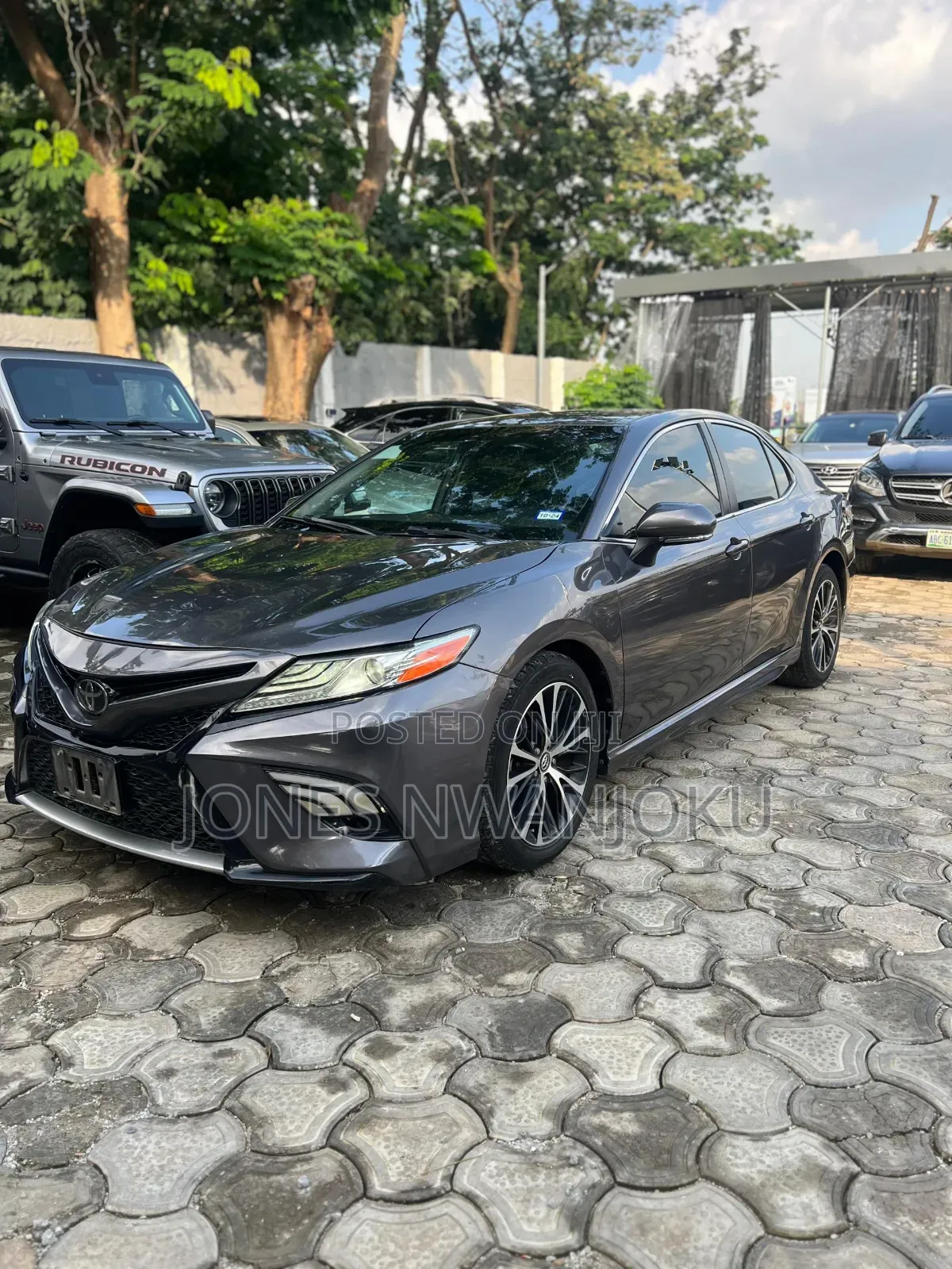 Toyota Camry 2018 Gray