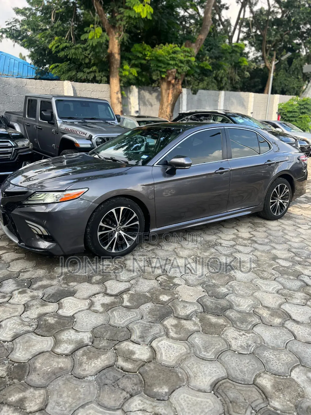 Toyota Camry 2018 Gray