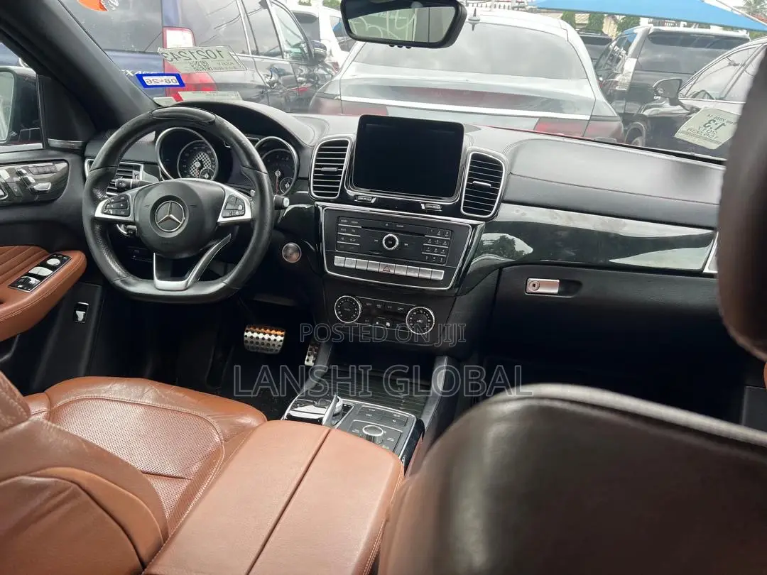 Mercedes-Benz GLE-Class AMG GLE 43 4MATIC 2017 Red