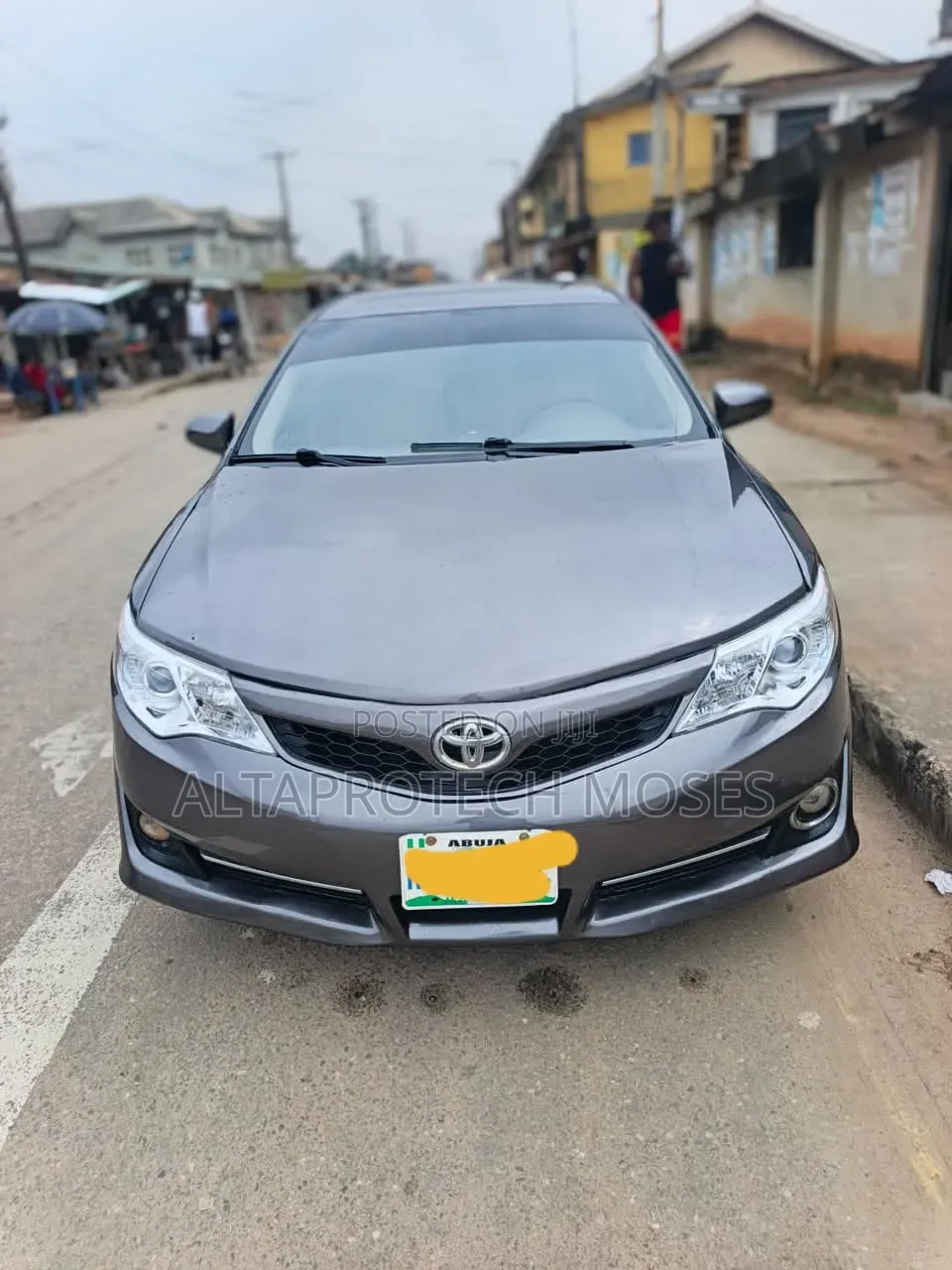 Toyota Camry XLE 4dr Sedan (2.5L 4cyl 6A) 2014 Gray