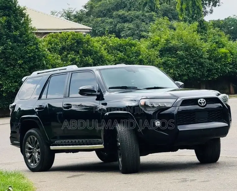 Toyota 4-Runner 2016 Black