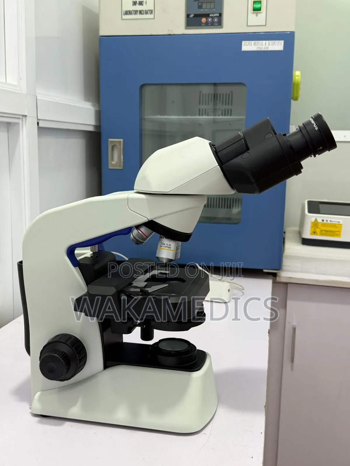 Olympus CX23 Binocular Microscope
