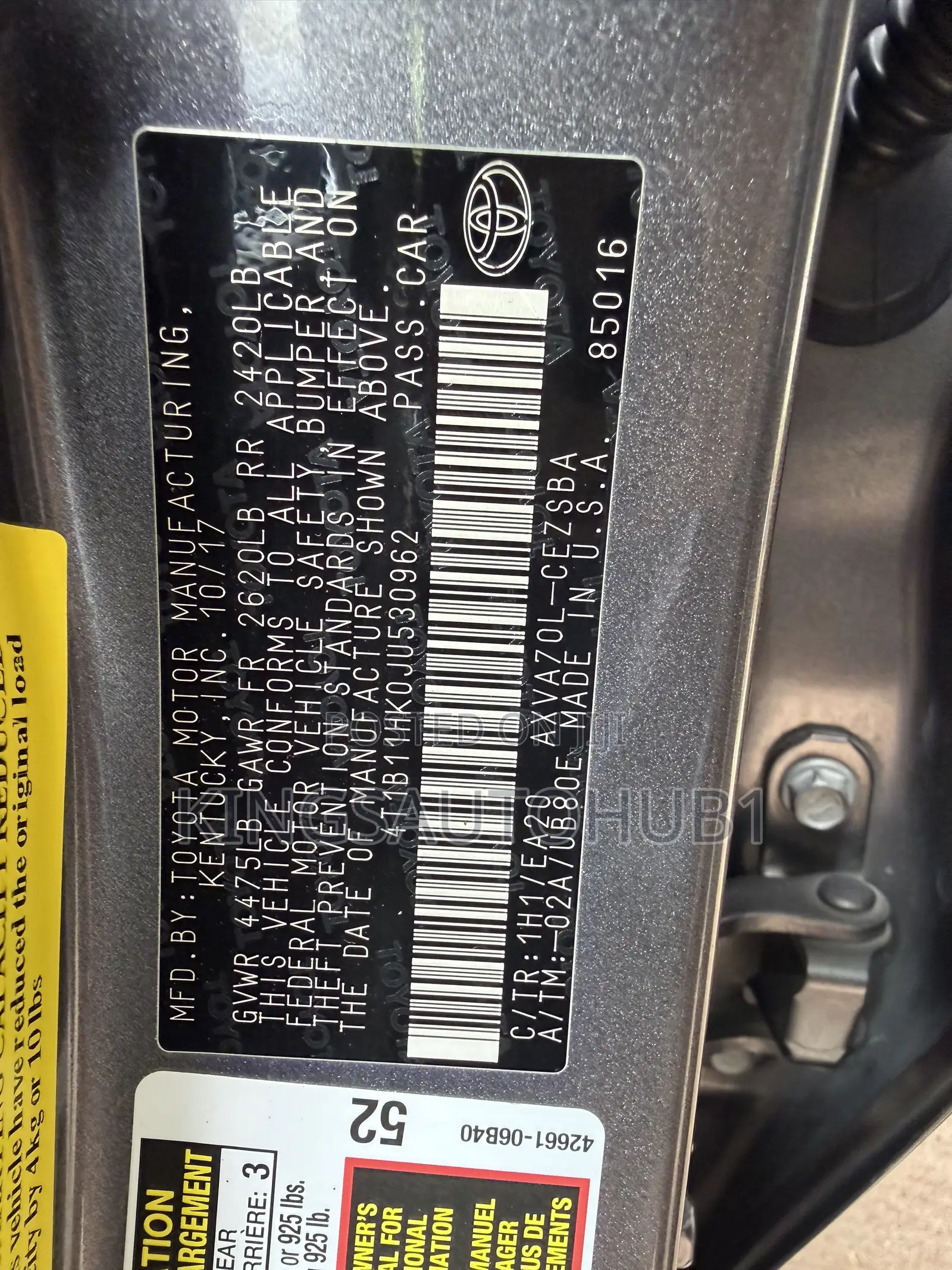 Toyota Camry SE FWD (2.5L 4cyl 8AM) 2018 Gray