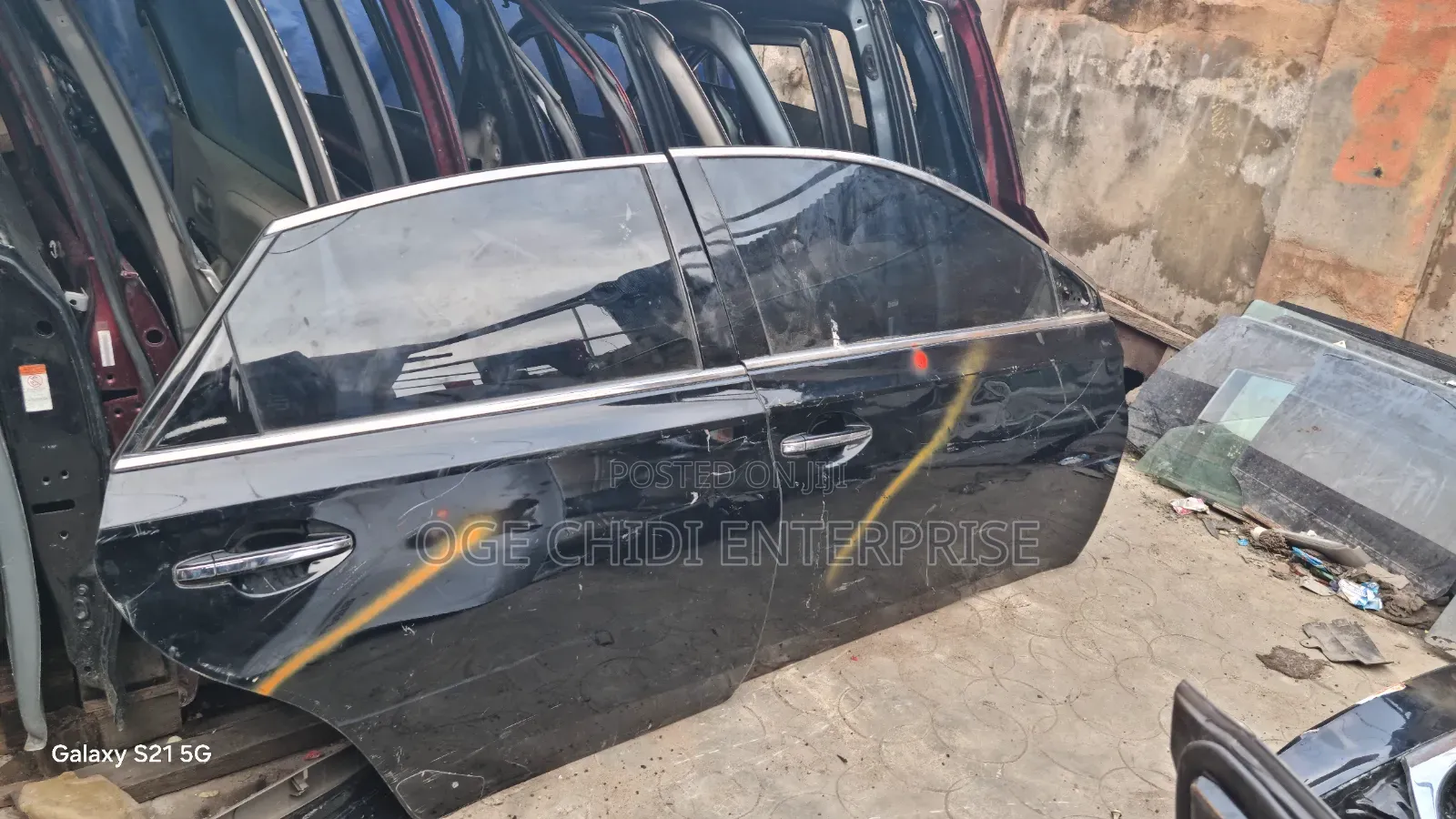 Toyota Door Avalon 2016