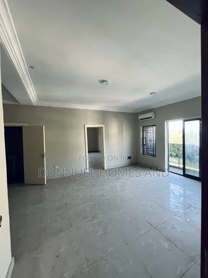 2bdrm Block of Flats in Ikota for rent