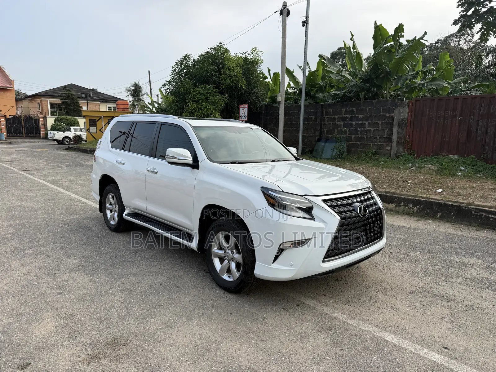 Lexus GX 460 Premium 2011 White