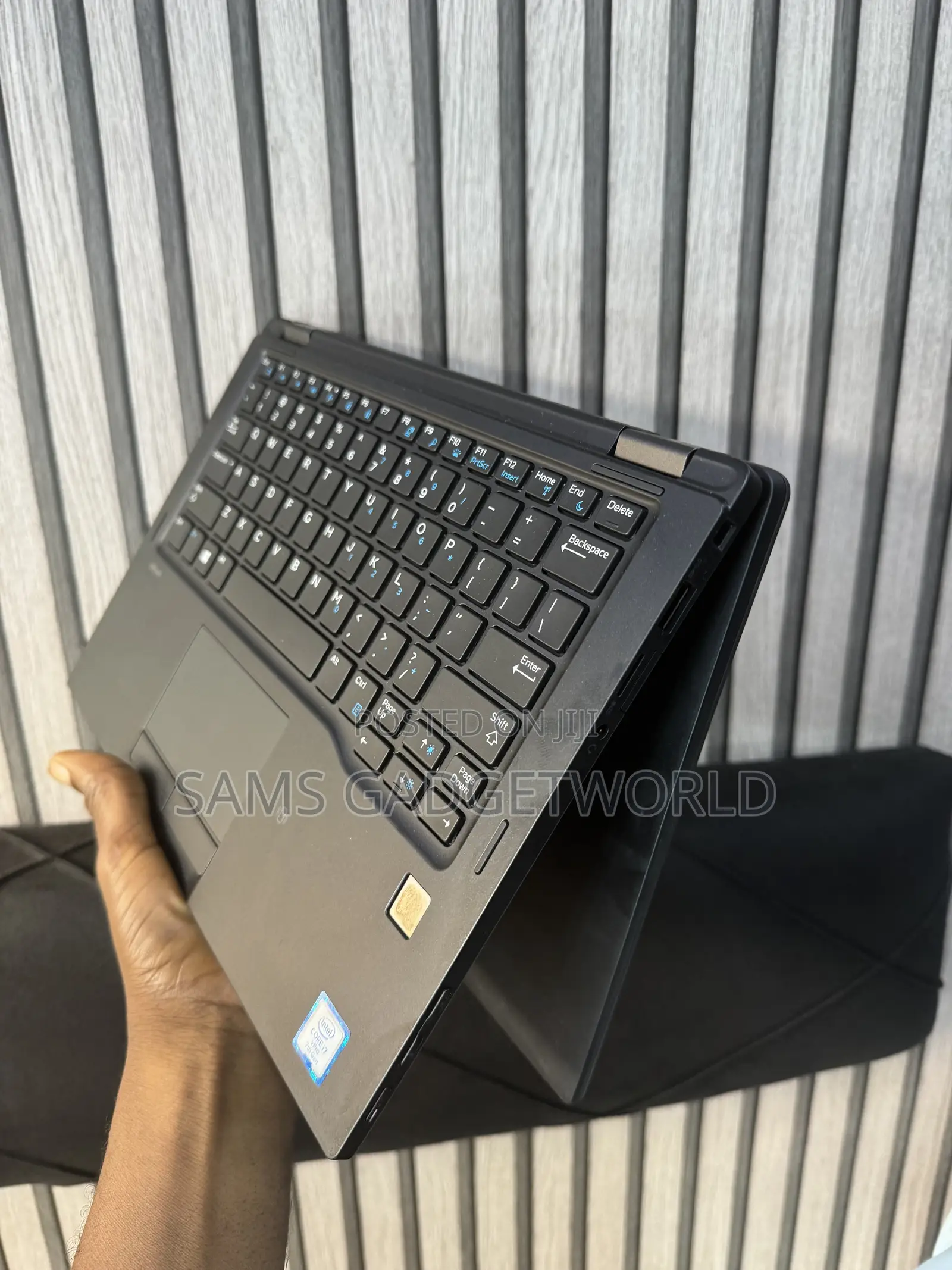 Laptop Dell Latitude 12 5289 16GB Intel Core i7 SSD 256GB