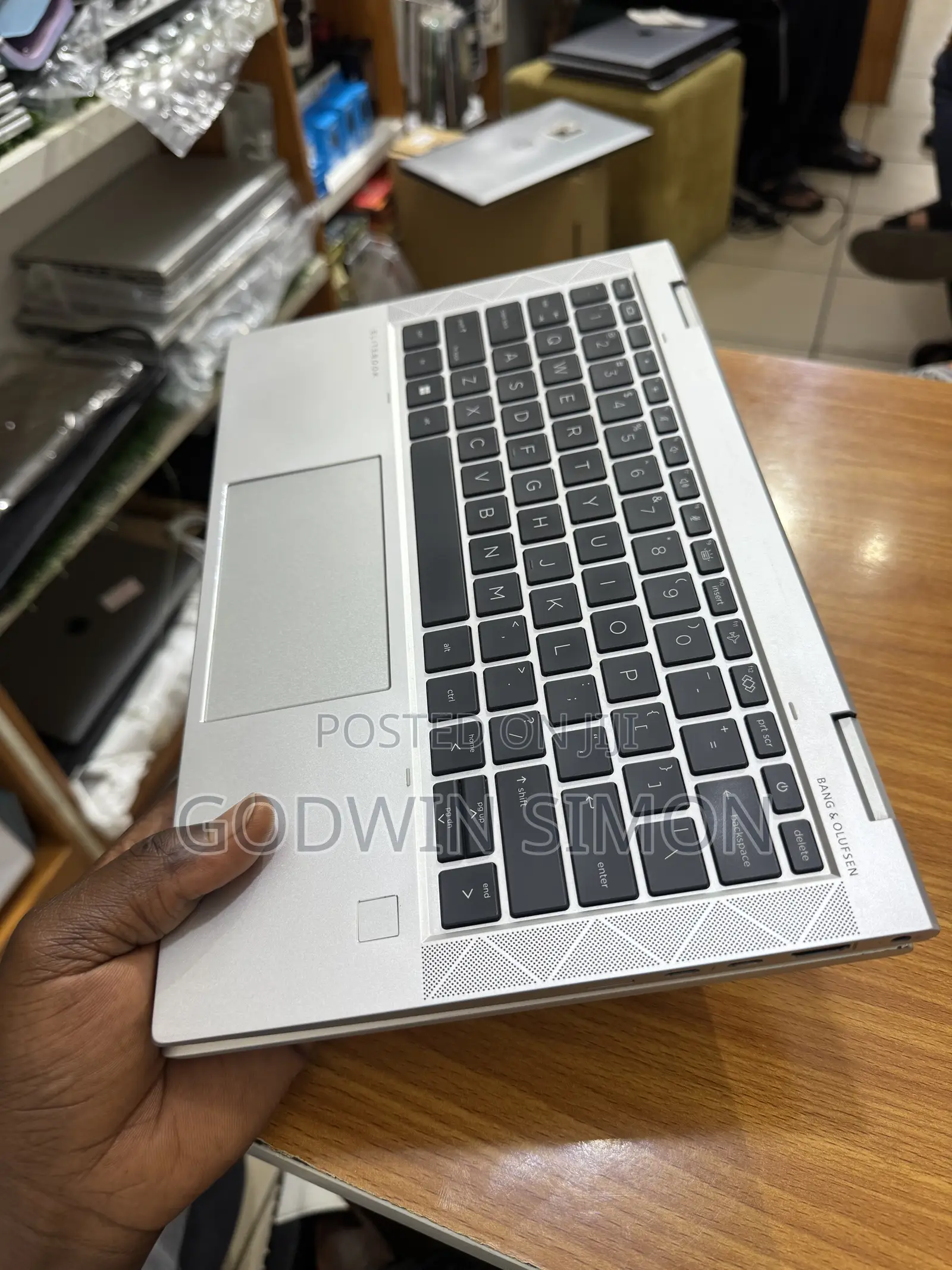 Laptop HP EliteBook 830 G8 16GB Intel Core i5 SSD 256GB