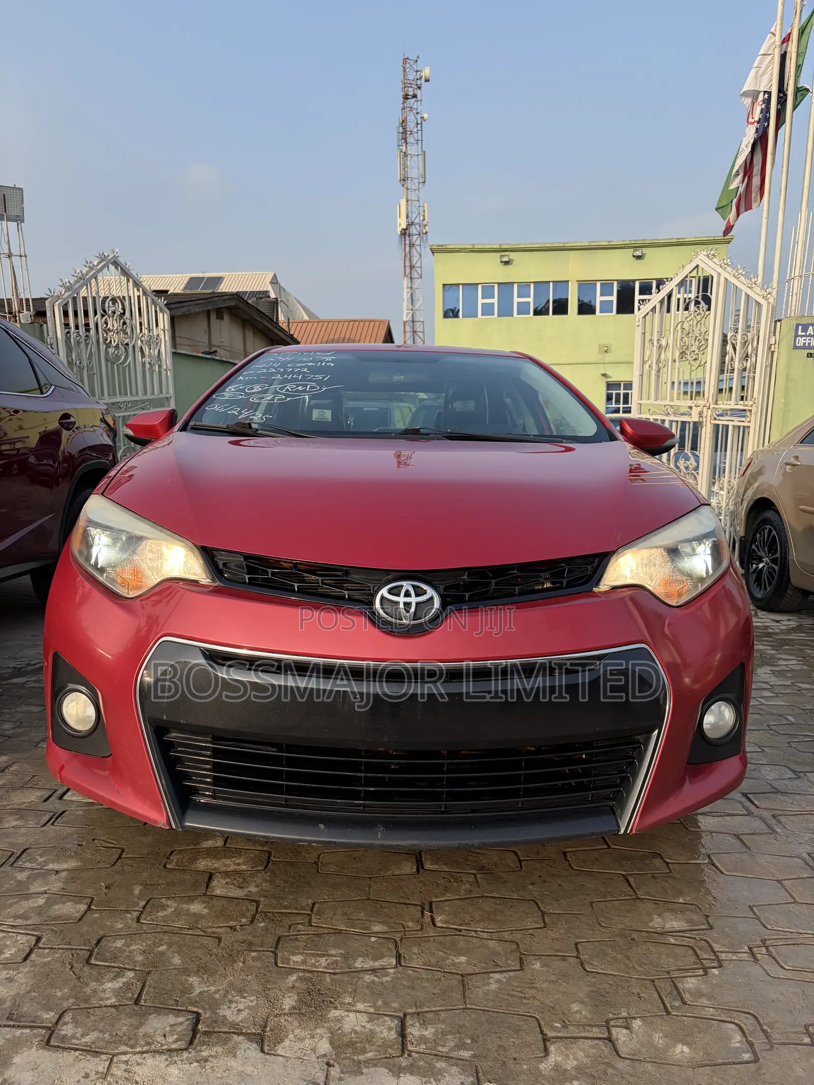 Toyota Corolla S 4dr Sedan (1.8L 4cyl CVT) 2015 Red